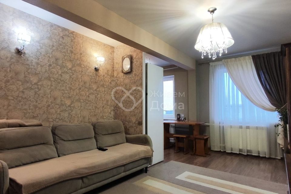 Продаётся 3-комнатная квартира, 60.7 м²
