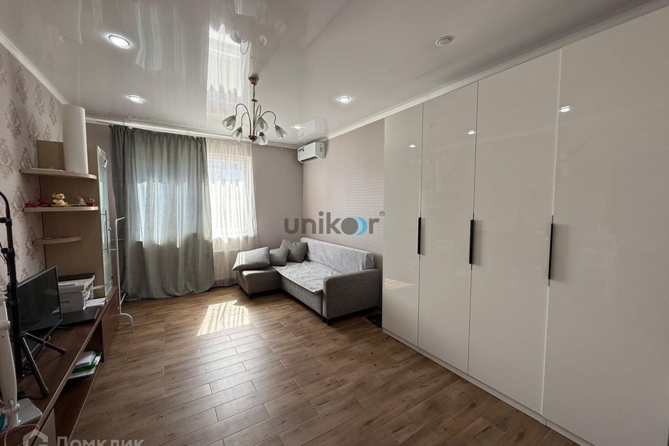 Продаётся 1-комнатная квартира, 39.3 м²