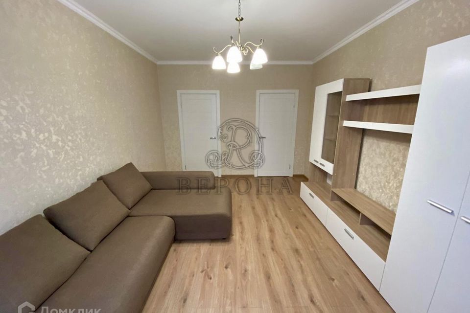 Продаётся 1-комнатная квартира, 39.3 м²