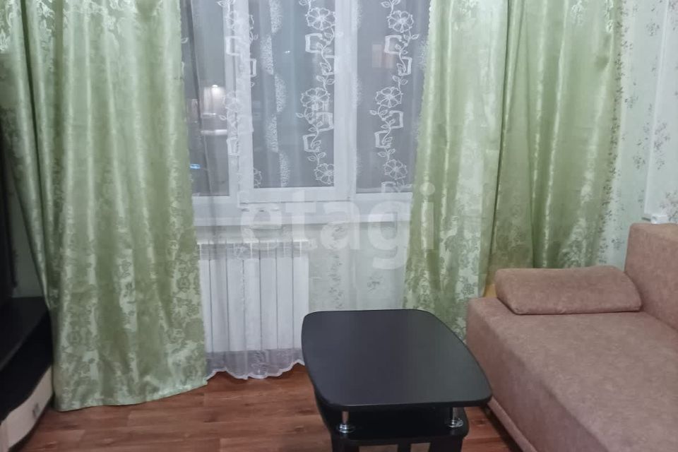 Продаётся комната в 1-комн. квартире, 13.5 м²