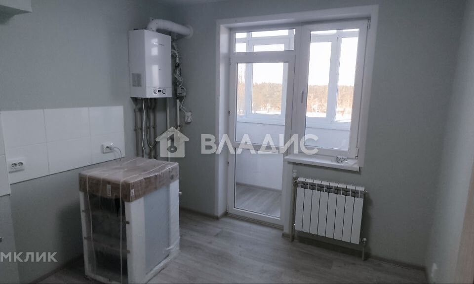 Продаётся 3-комнатная квартира, 47 м²