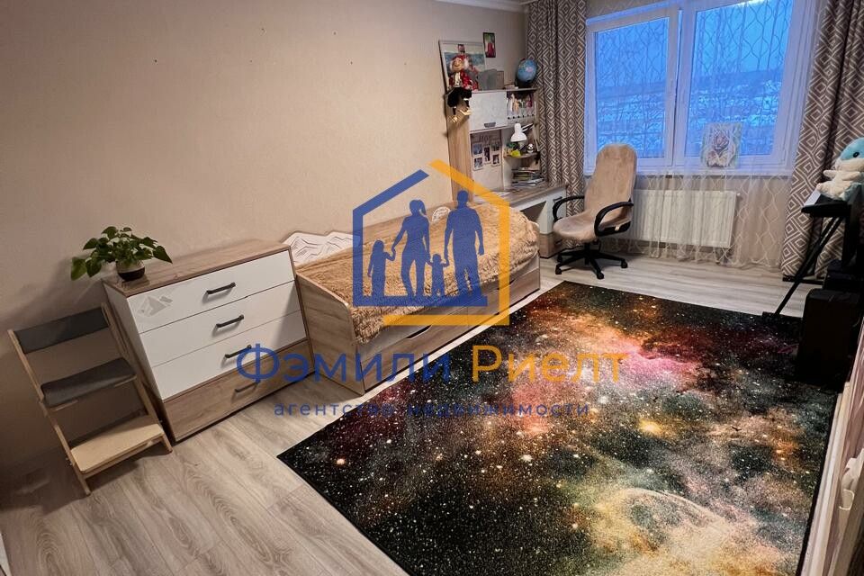 Продаётся 2-комнатная квартира, 56.9 м²