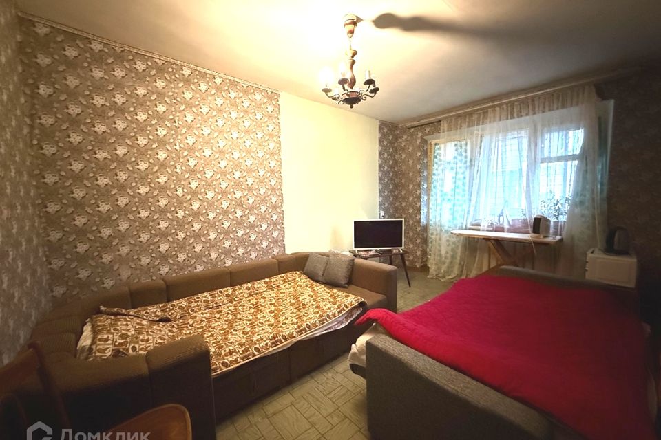 Продаётся 3-комнатная квартира, 55.9 м²
