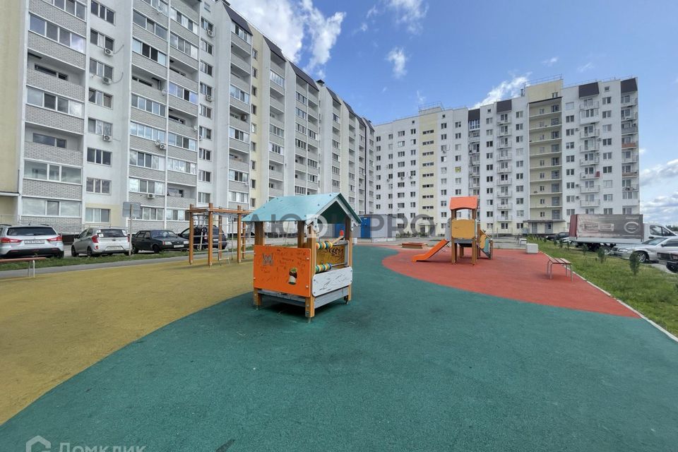 Продаётся 1-комнатная квартира, 41.3 м²