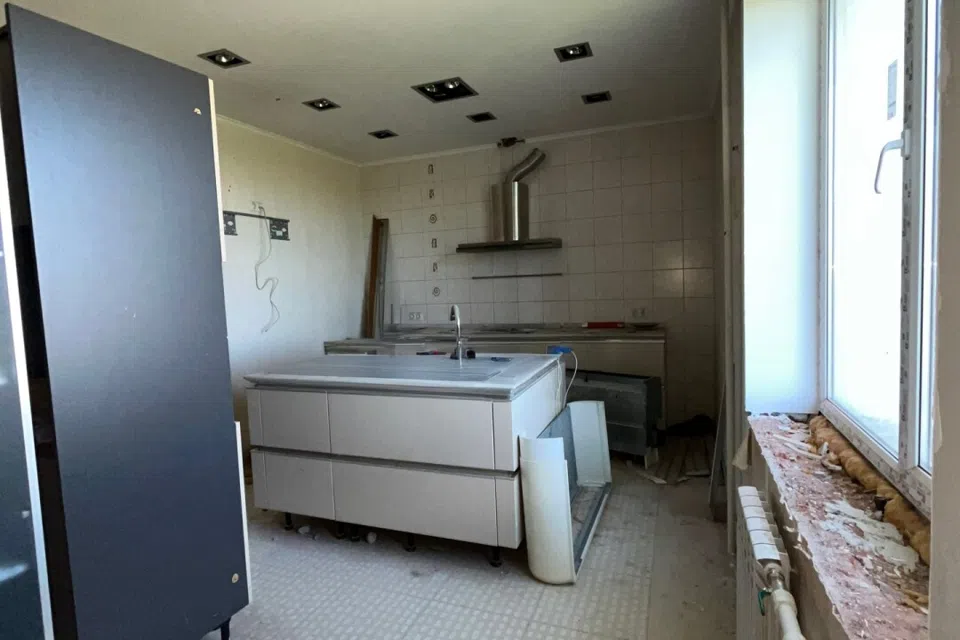 Продаётся 3-комнатная квартира, 153.7 м²