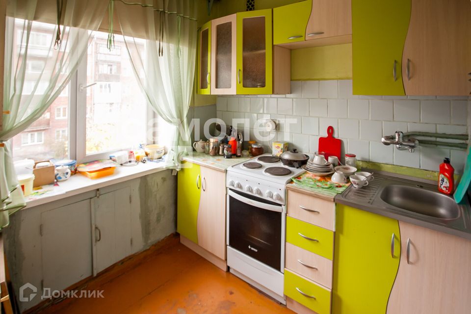 Продаётся 3-комнатная квартира, 62.9 м²