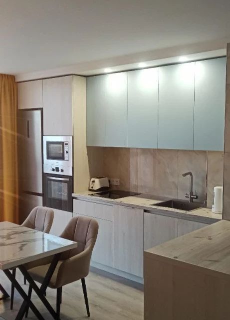 Продаётся 2-комнатная квартира, 53.5 м²