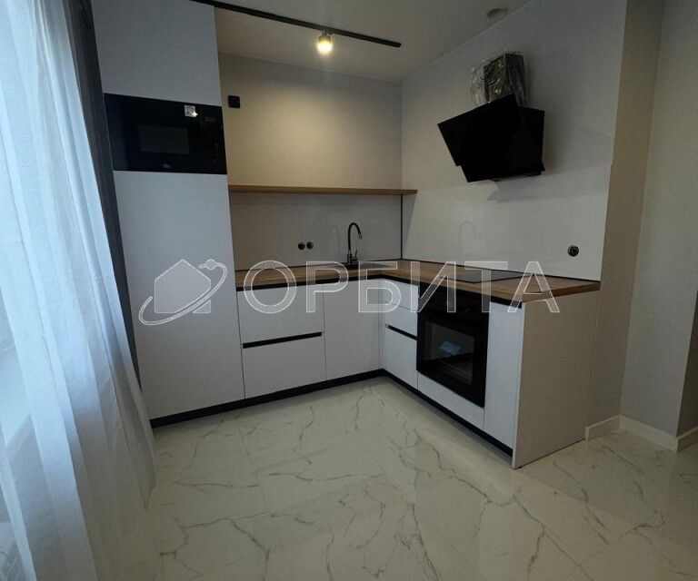 Продаётся 1-комнатная квартира, 37.3 м²