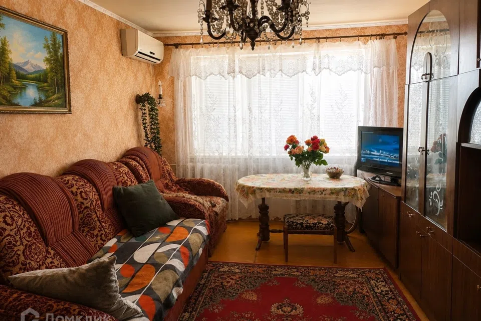 Продаётся 3-комнатная квартира, 60 м²