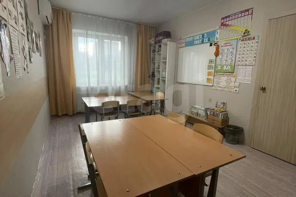 Продаётся 1-комнатная квартира, 35.9 м²
