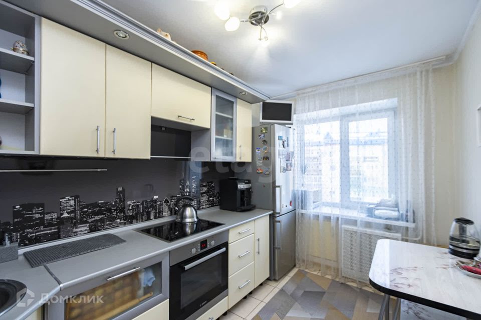 Продаётся 2-комнатная квартира, 58.3 м²