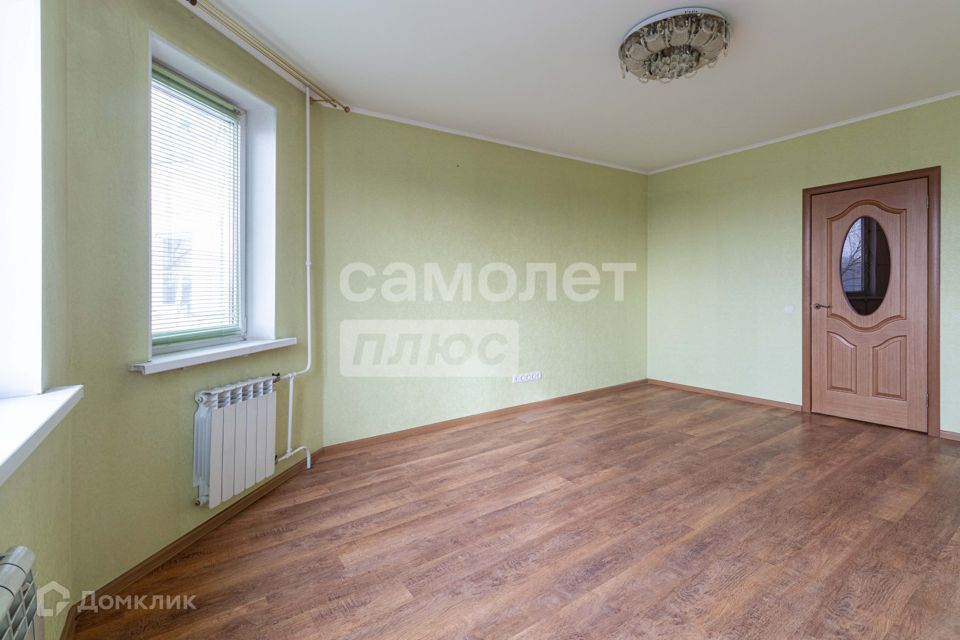 Продаётся 1-комнатная квартира, 42.4 м²