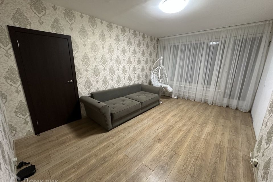 Продаётся 3-комнатная квартира, 57.4 м²