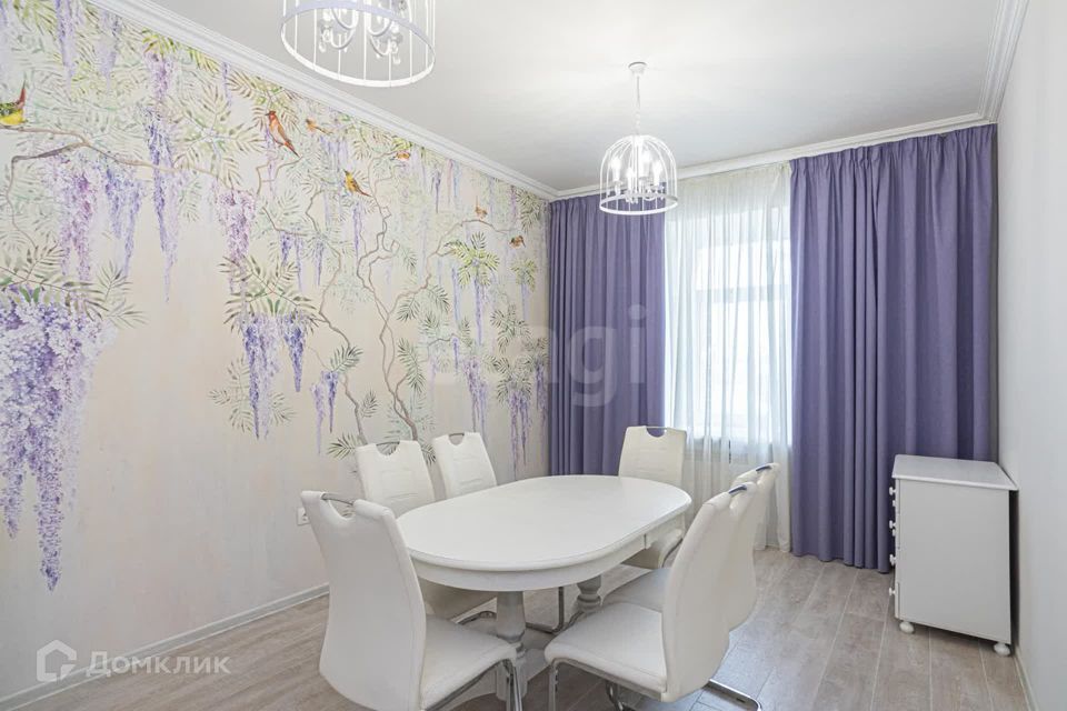 Продаётся 3-комнатная квартира, 73 м²