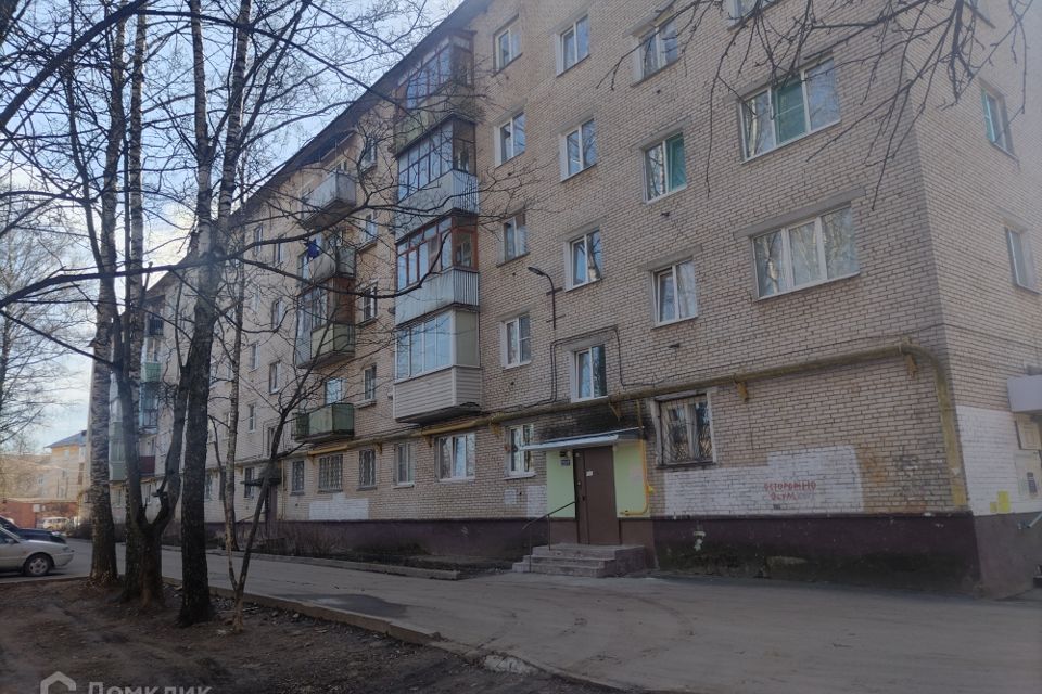 Продаётся 1-комнатная квартира, 27.9 м²