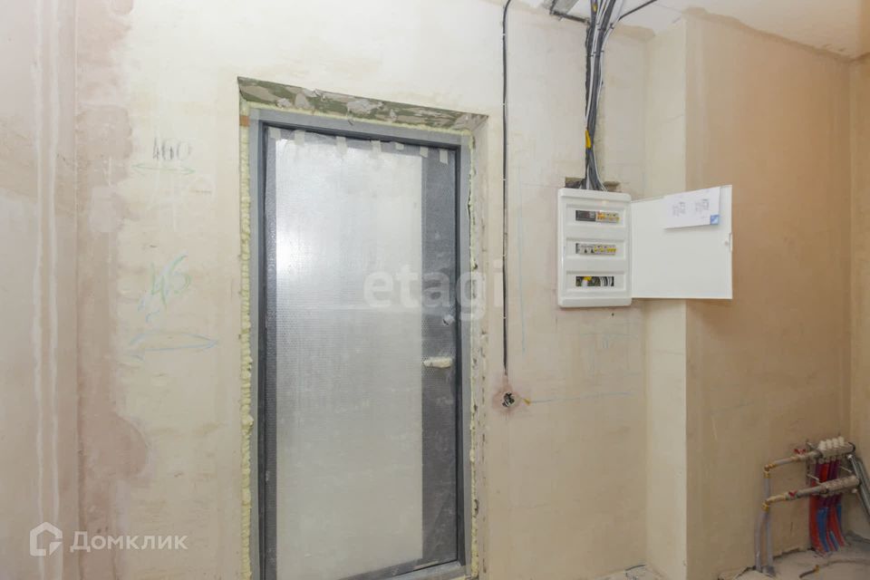 Продаётся 2-комнатная квартира, 57.4 м²