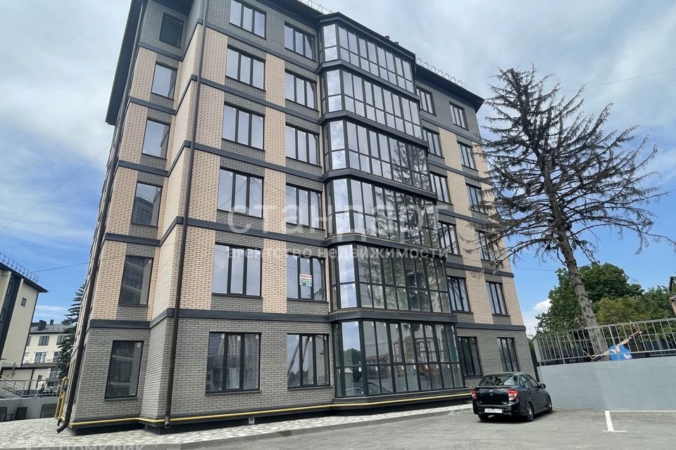 Продаётся 1-комнатная квартира, 46.5 м²