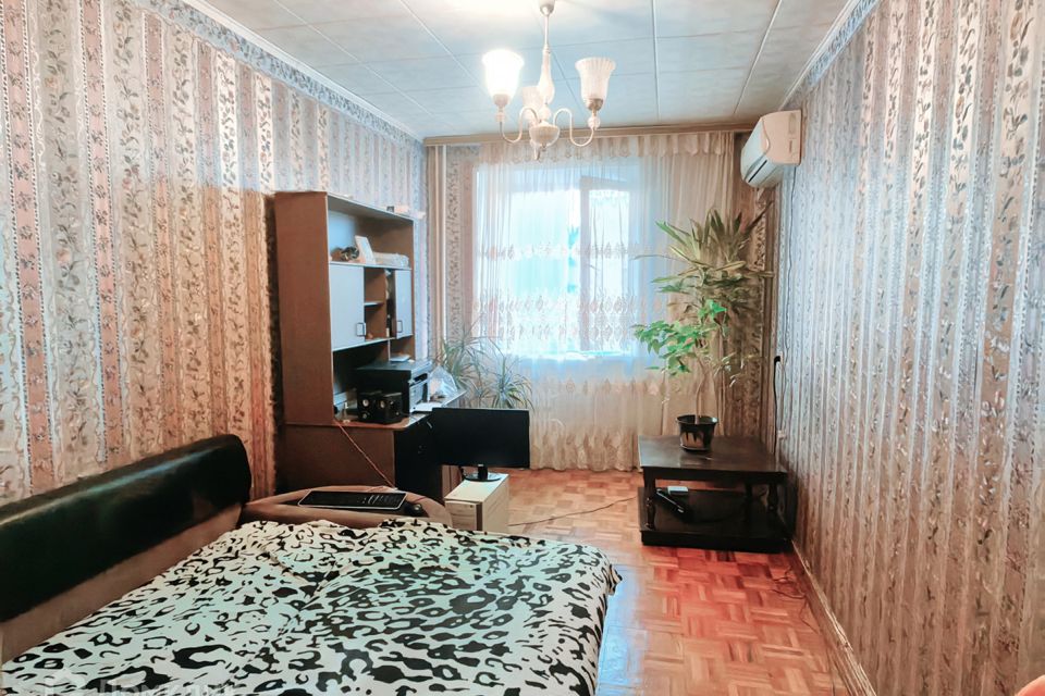 Продаётся 4-комнатная квартира, 73.3 м²