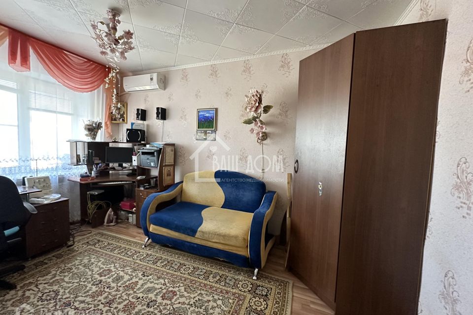 Продаётся 3-комнатная квартира, 57.9 м²