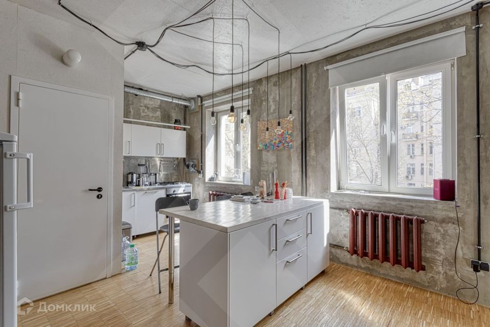Продаётся 2-комнатная квартира, 64 м²