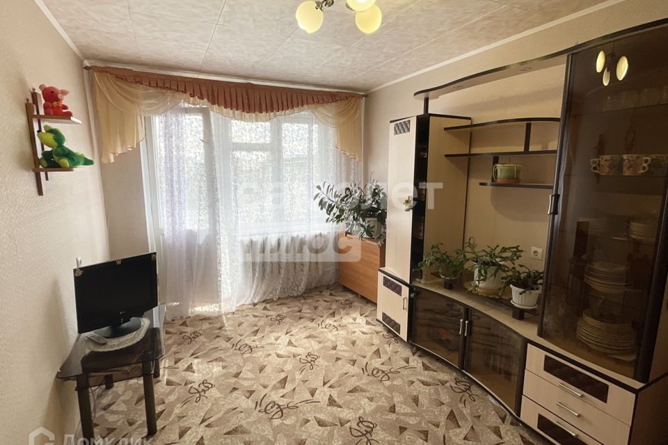 Продаётся 2-комнатная квартира, 43.3 м²