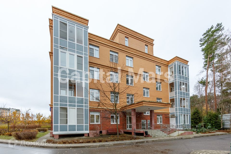 Продаётся 2-комнатная квартира, 79.2 м²