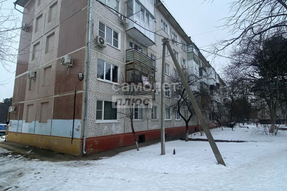 Продаётся 3-комнатная квартира, 72 м²