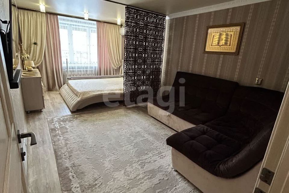 Продаётся 2-комнатная квартира, 59.6 м²