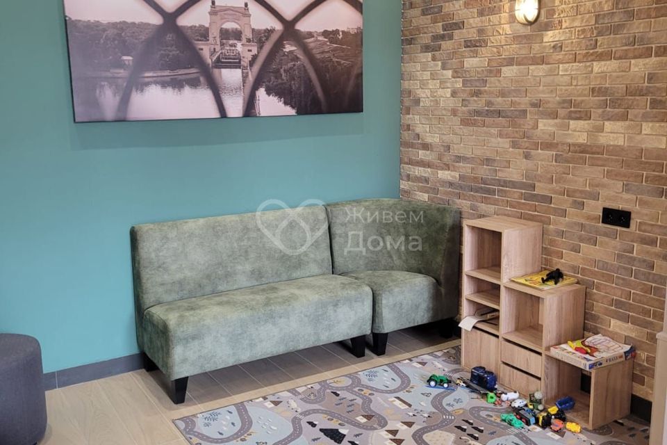 Продаётся 1-комнатная квартира, 50.3 м²