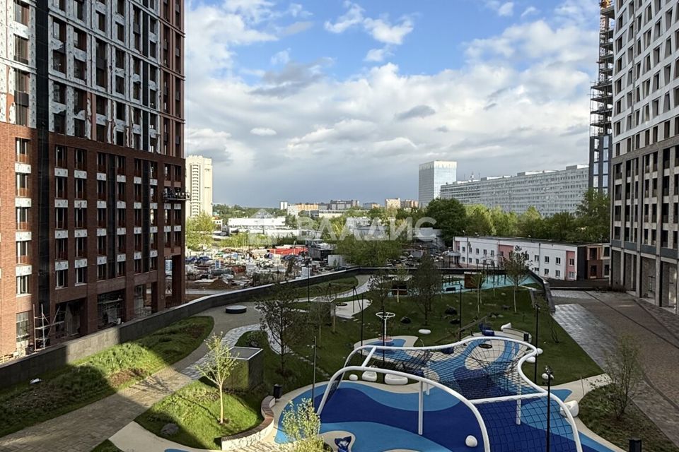 Продаётся 2-комнатная квартира, 75.5 м²