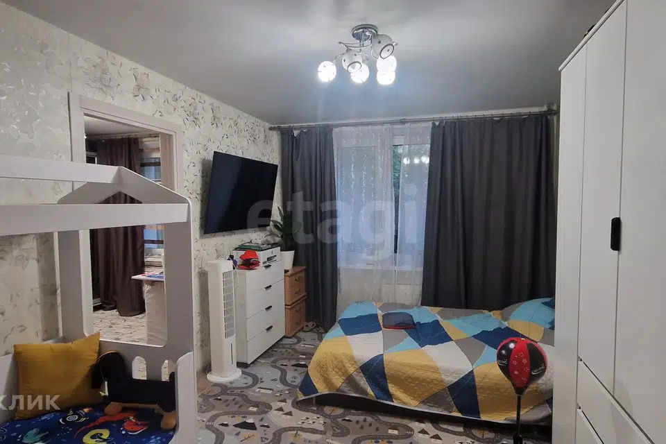Продаётся 3-комнатная квартира, 51 м²