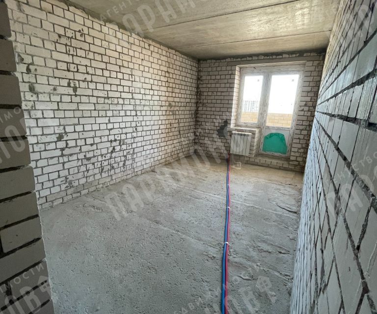 Продаётся 1-комнатная квартира, 41.9 м²