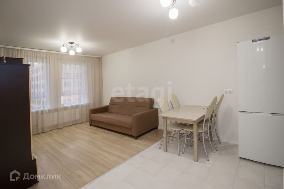 Продаётся 1-комнатная квартира, 38.2 м²