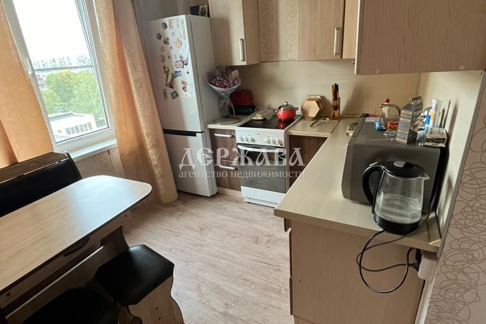 Сдаётся 1-комнатная квартира, 38 м²