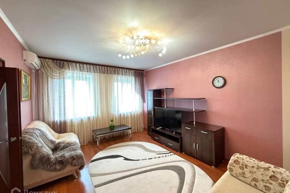 Продаётся 2-комнатная квартира, 60 м²