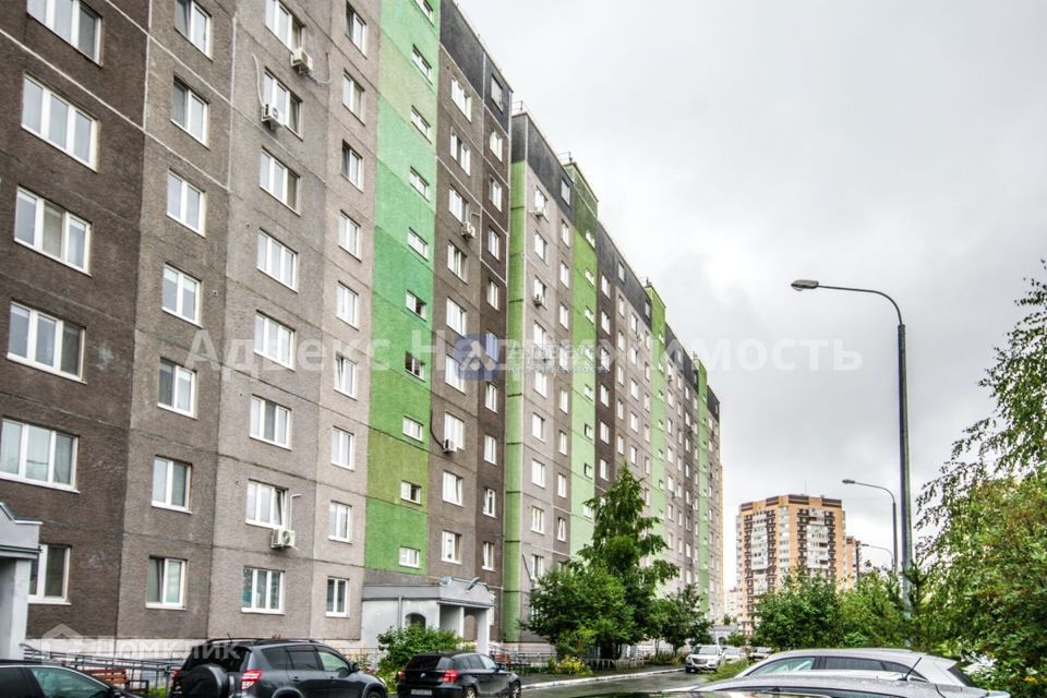 Продаётся 2-комнатная квартира, 56.7 м²