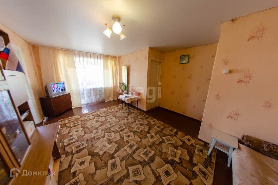 Продаётся 2-комнатная квартира, 43.3 м²