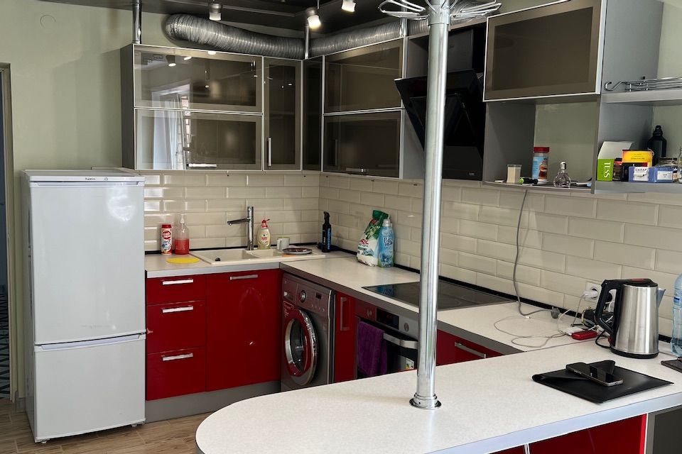 Сдаётся 2-комнатная квартира, 72.1 м²