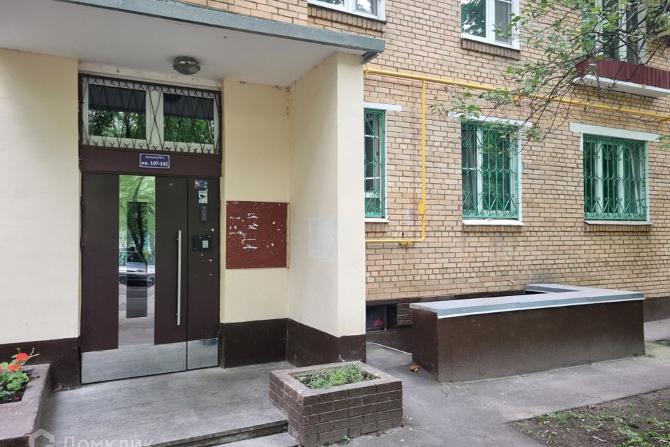 Продаётся 3-комнатная квартира, 57.1 м²