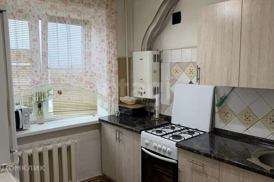 Продаётся 2-комнатная квартира, 47.9 м²