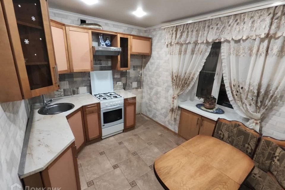 Продаётся 3-комнатная квартира, 57.3 м²
