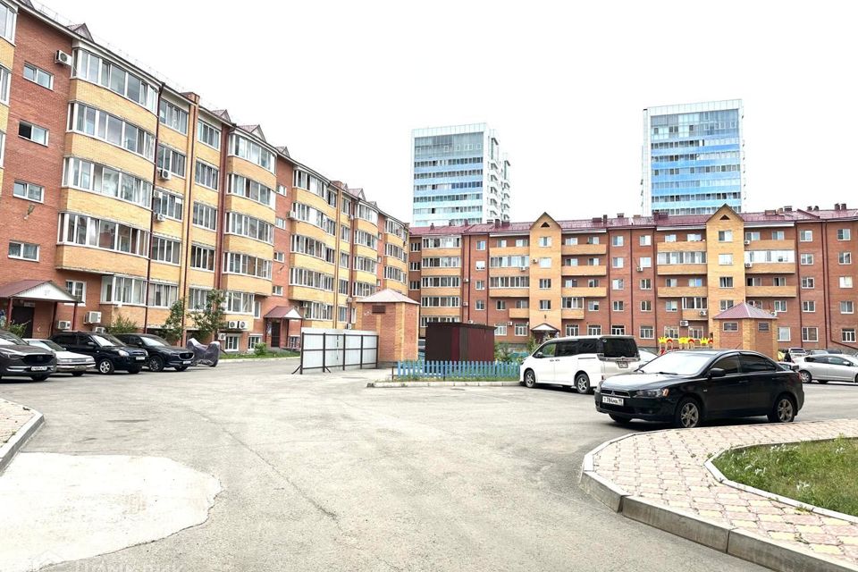 Продаётся 1-комнатная квартира, 48 м²
