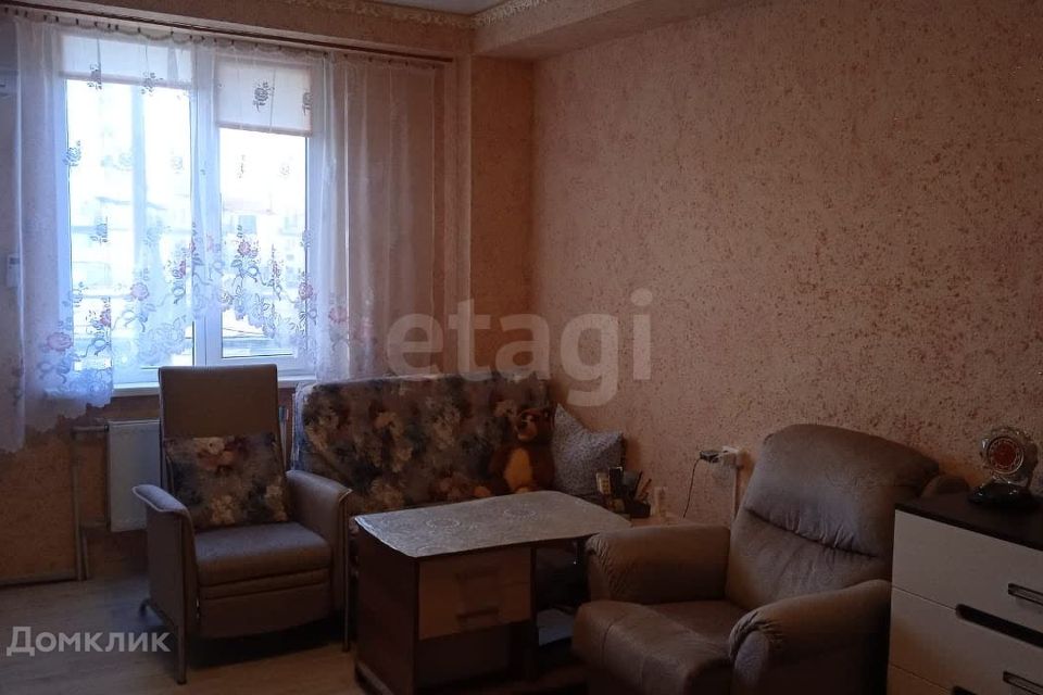 Продаётся 1-комнатная квартира, 36.7 м²