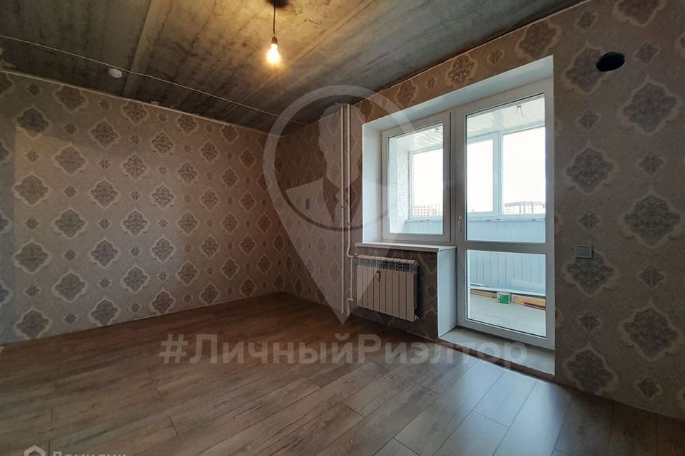Продаётся 2-комнатная квартира, 70.4 м²