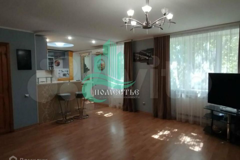 Продаётся 3-комнатная квартира, 76 м²