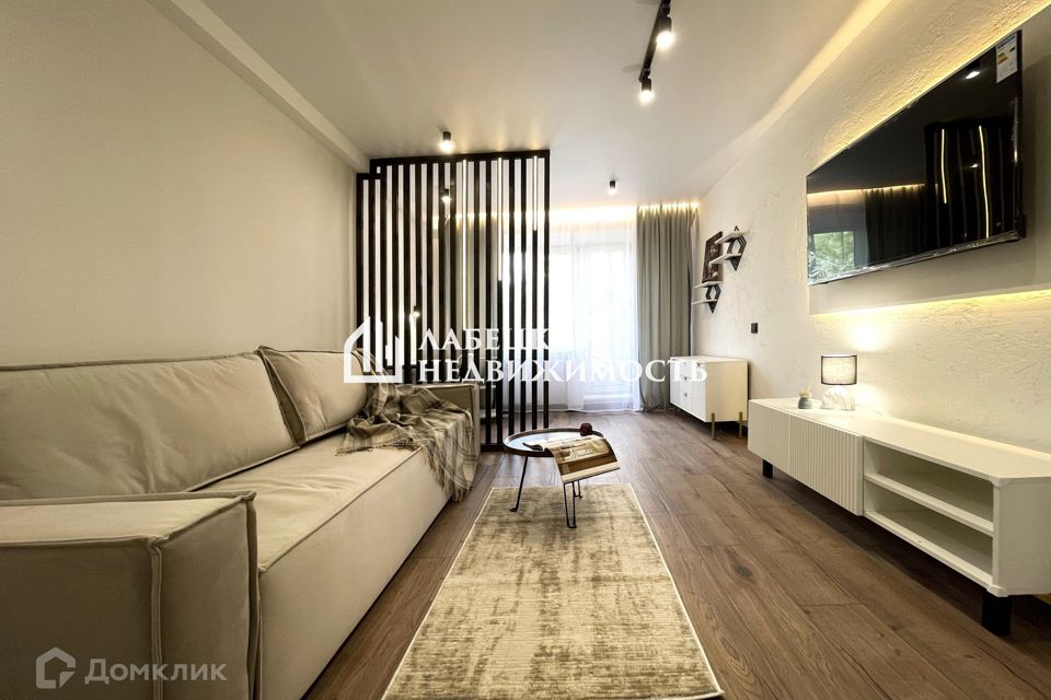 Продаётся 2-комнатная квартира, 50.2 м²