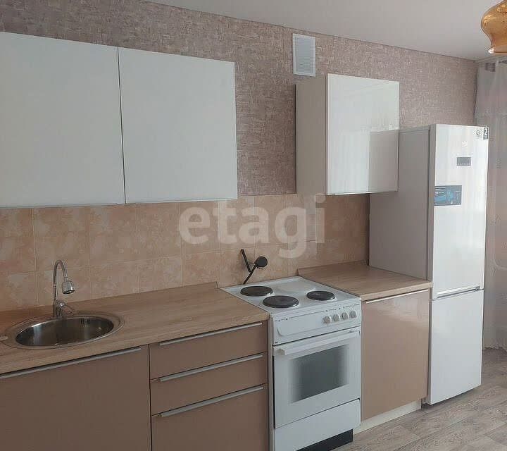 Продаётся 1-комнатная квартира, 45.2 м²