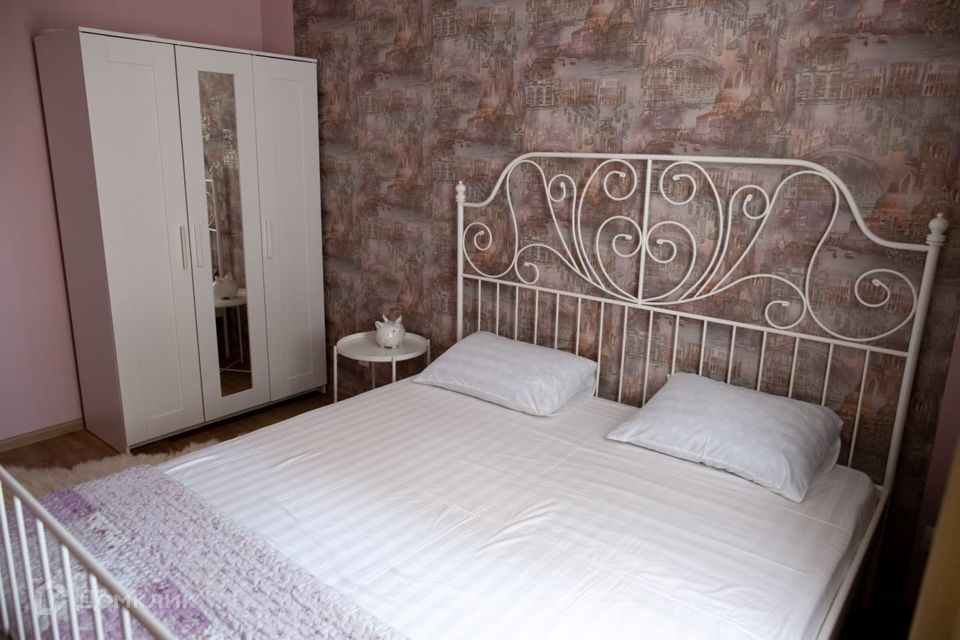 Продаётся 1-комнатная квартира, 41 м²