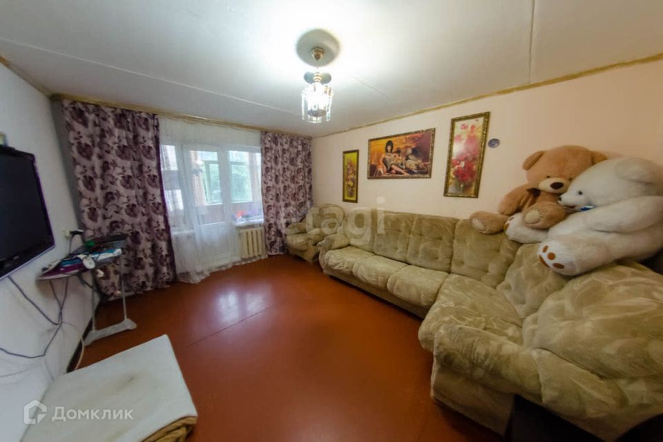 Продаётся 3-комнатная квартира, 58.9 м²
