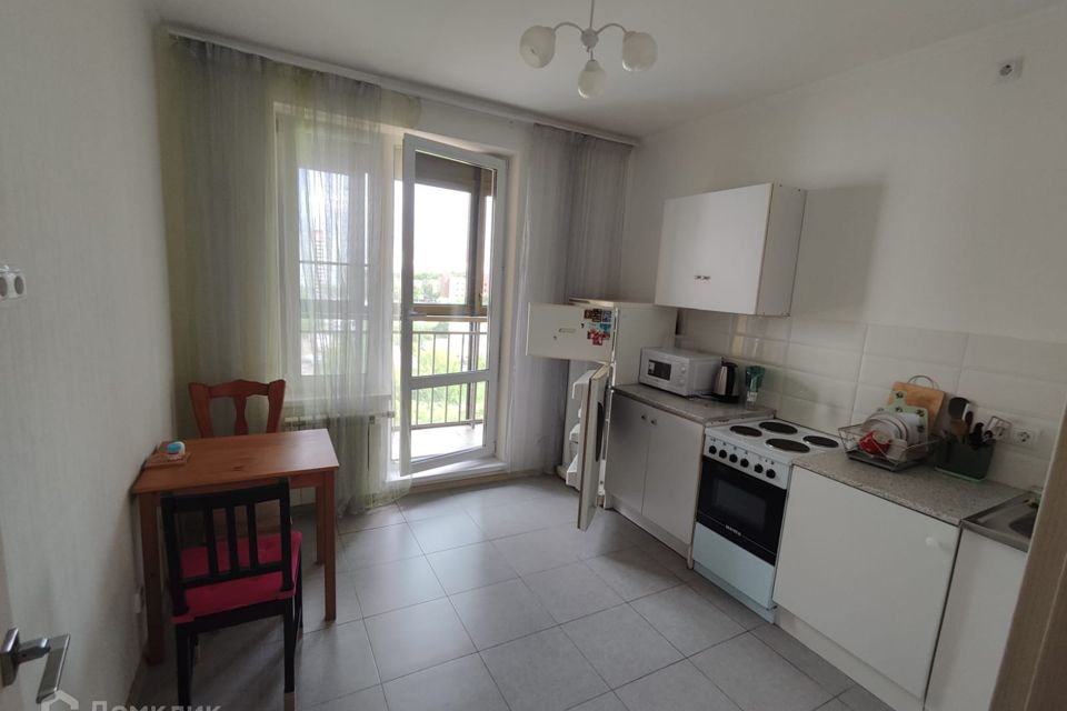 Сдаётся 1-комнатная квартира, 39 м²